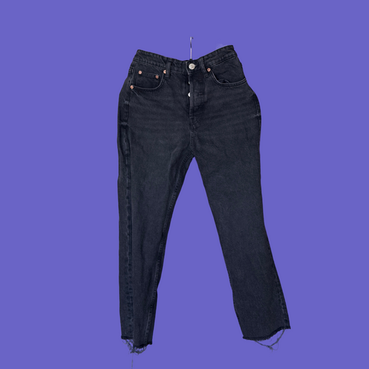 Classic Black Straight Fit Denims